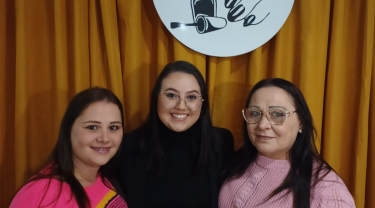 FORMATURA MANICURE, PEDICURE E UNHAS POSTIÇAS 2023