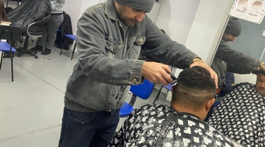 Aulas Práticas - Curso: CORTE DE CABELO MASCULINO COM TÉCNICAS DE BARBEARIA